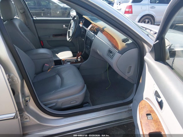44683735 :رقم المزاد ، 2G4WE537251306030 vin ، 2005 Buick Lacrosse Cxs مزاد بيع