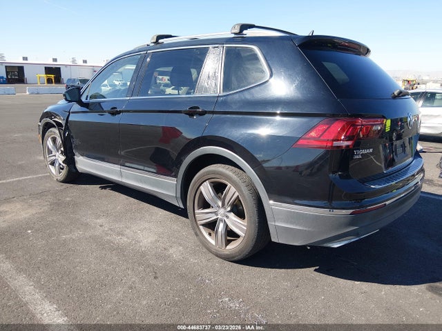 44683737 :رقم المزاد ، 3VV3B7AX2MM048664 vin ، 2021 Volkswagen Tiguan 2.0t Se/2.0t Se R-line Black/2.0t Sel مزاد بيع