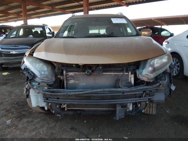 2015 Nissan Rogue Sv მანქანა იყიდება აუქციონზე, vin: 5N1AT2MT8FC766766, აუქციონის ნომერი: 44683740