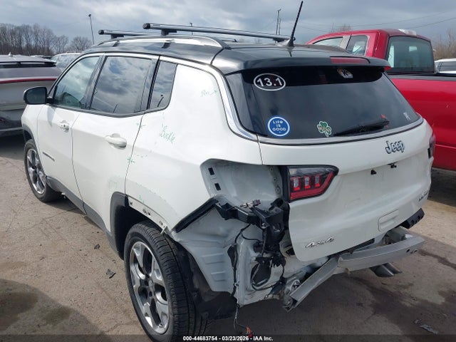 2019 JEEP COMPASS 3C4NJDCB5KT791574 Photo 2