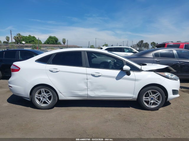 3FADP4BJ7JM107383 Ford FIESTA SE