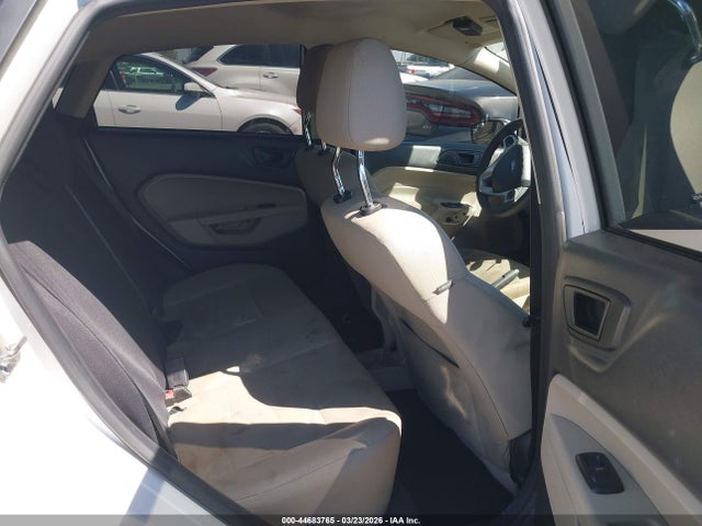 3FADP4BJ7JM107383 Ford FIESTA SE