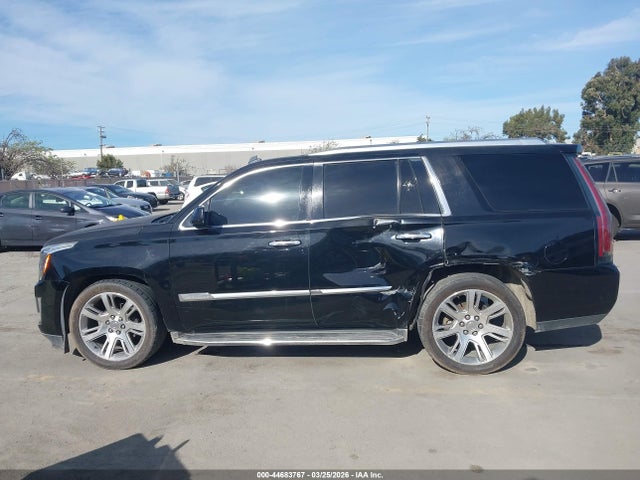 1GYS3BKJ2FR236598 Cadillac Escalade Luxury