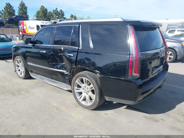 2015 CADILLAC ESCALADE 1GYS3BKJ2FR236598 Photo 2