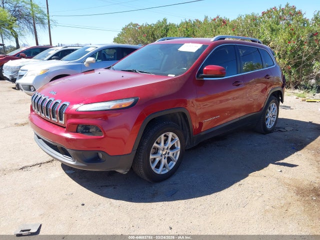 1C4PJLCB4HD240814 Jeep Cherokee Latitude Fwd