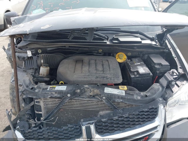 Продаж на аукціоні авто 2019 Dodge Grand Caravan Sxt, vin: 2C4RDGCG0KR631448, номер лоту: 44683814