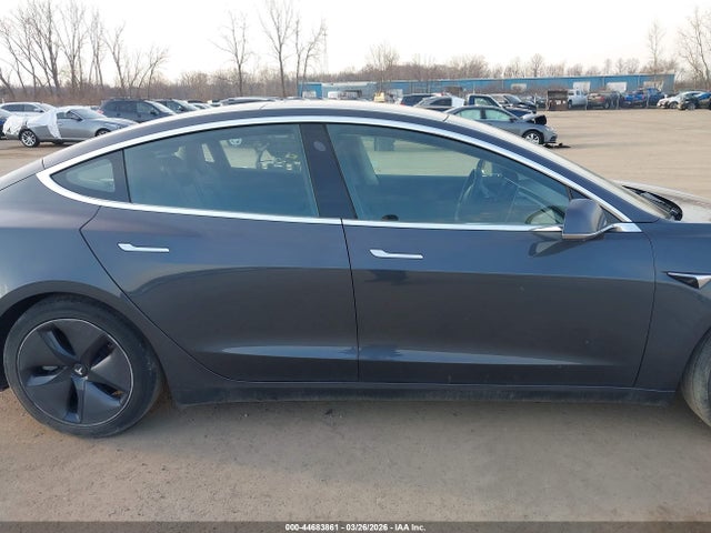 Продаж на аукціоні авто 2018 Tesla Model 3 Long Range/performance, vin: 5YJ3E1EB7JF090636, номер лоту: 44683861