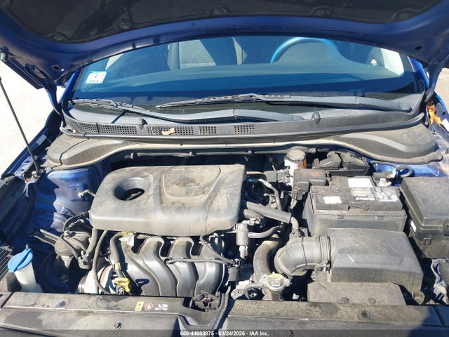 3KPC24A38JE011800 Hyundai ACCENT SE