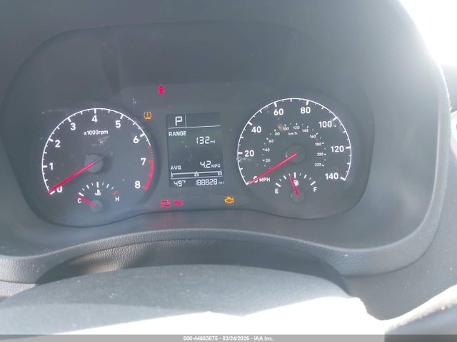 3KPC24A38JE011800 Hyundai ACCENT SE