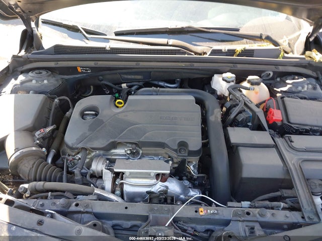1G1ZG5ST8SF137025 Chevrolet Malibu Fwd Rs