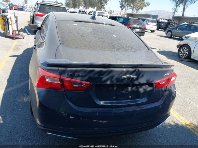 1G1ZG5ST8SF137025 Chevrolet Malibu Fwd Rs