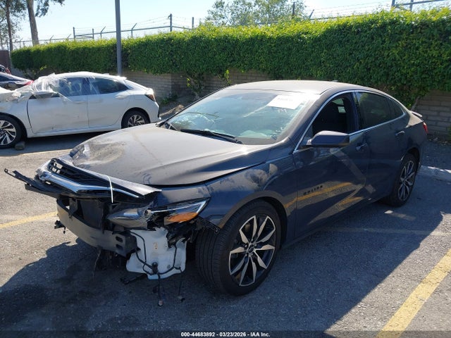 1G1ZG5ST8SF137025 Chevrolet Malibu Fwd Rs