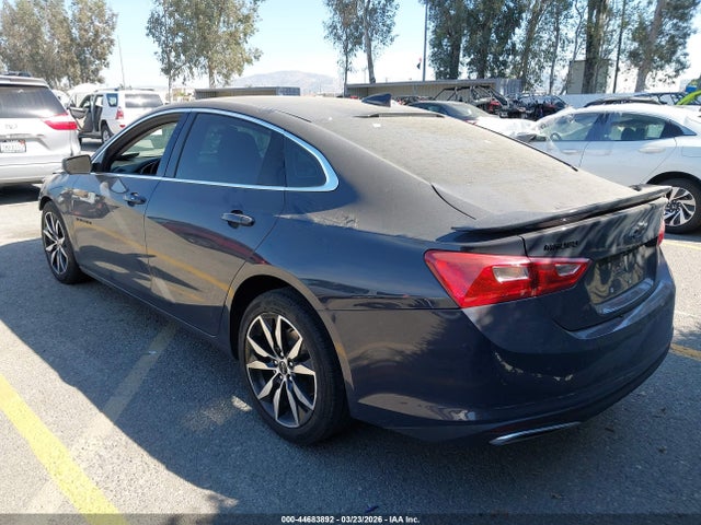 1G1ZG5ST8SF137025 Chevrolet Malibu Fwd Rs