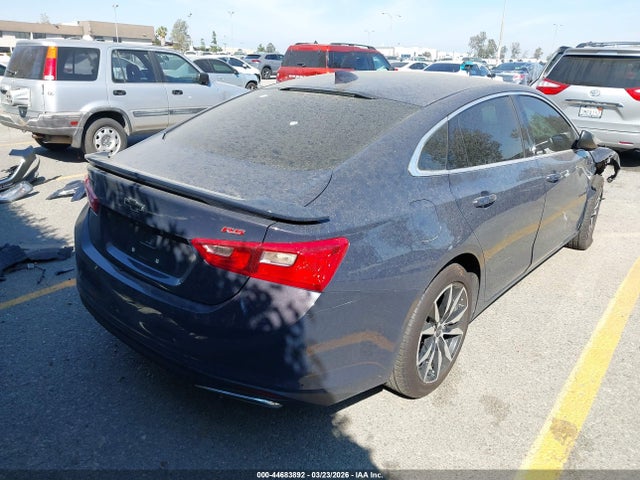 1G1ZG5ST8SF137025 Chevrolet Malibu Fwd Rs