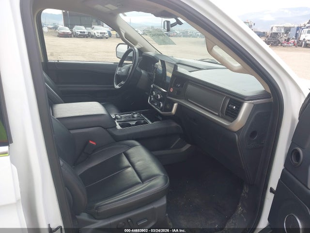1FMJK1J84REA25326 Ford Expedition Xlt Max