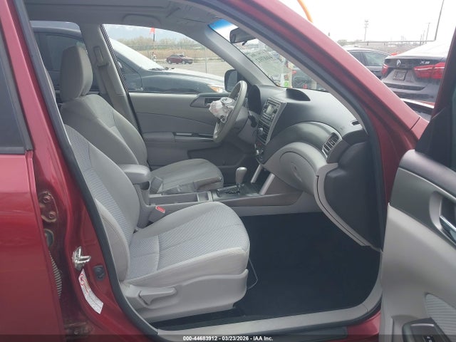 Продаж на аукціоні авто 2011 Subaru Forester 2.5x Premium, vin: JF2SHACC4BH718797, номер лоту: 44683912