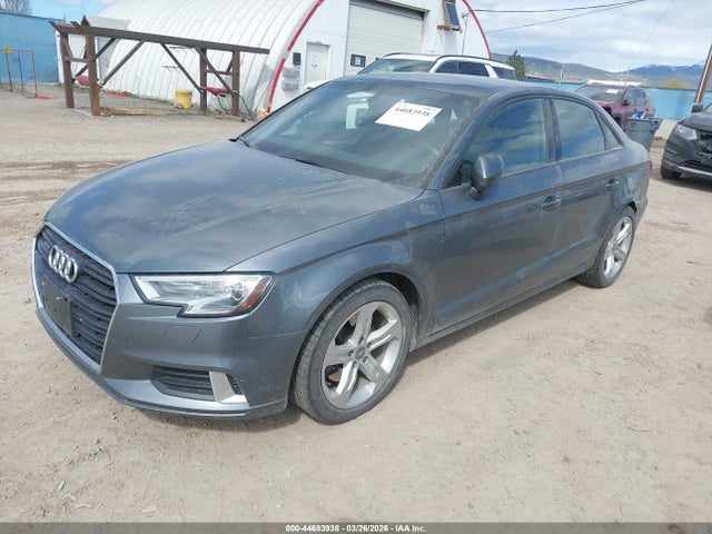 44683938 :رقم المزاد ، WAUB8GFF2J1030261 vin ، 2018 Audi A3 2.0t Premium/2.0t Tech Premium مزاد بيع