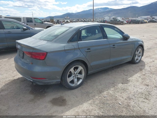44683938 :رقم المزاد ، WAUB8GFF2J1030261 vin ، 2018 Audi A3 2.0t Premium/2.0t Tech Premium مزاد بيع