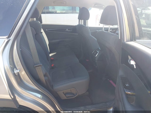 5XYPGDA59KG484355 KIA Sorento 3.3l Lx