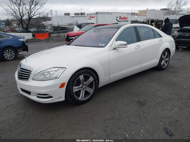 44683972 :رقم المزاد ، WDDNG9EB1DA536008 vin ، 2013 Mercedes-benz S 550 4matic مزاد بيع