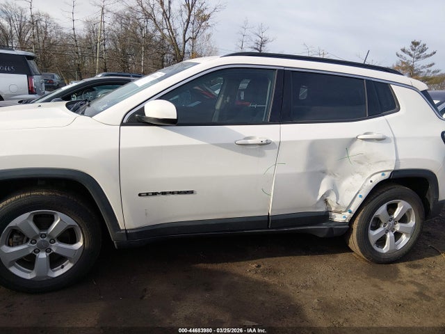 Продажа на аукционе авто 2019 Jeep Compass Latitude 4x4, vin: 3C4NJDBB0KT684174, номер лота: 44683980
