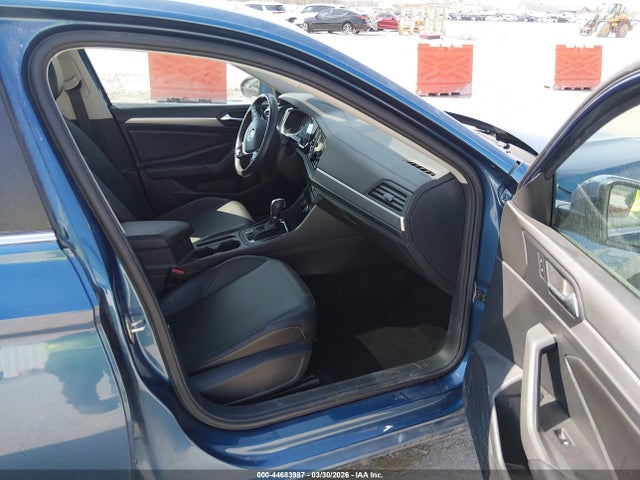 Продаж на аукціоні авто 2019 Volkswagen Jetta 1.4t R-line/1.4t S/1.4t Se, vin: 3VWC57BU1KM017717, номер лоту: 44683987
