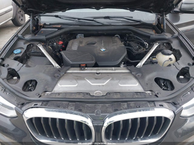 2019 BMW X3 5UXTR7C52KLF31075 Photo 9