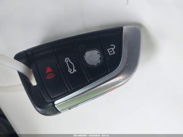 2019 BMW X3 5UXTR7C52KLF31075 Photo 10