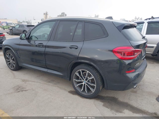 2019 BMW X3 5UXTR7C52KLF31075 Photo 2