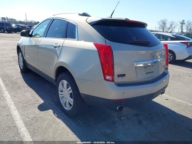 44684007 :رقم المزاد ، 3GYFNAE35CS570877 vin ، 2012 Cadillac Srx Luxury Collection مزاد بيع