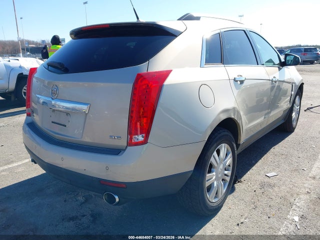 44684007 :رقم المزاد ، 3GYFNAE35CS570877 vin ، 2012 Cadillac Srx Luxury Collection مزاد بيع