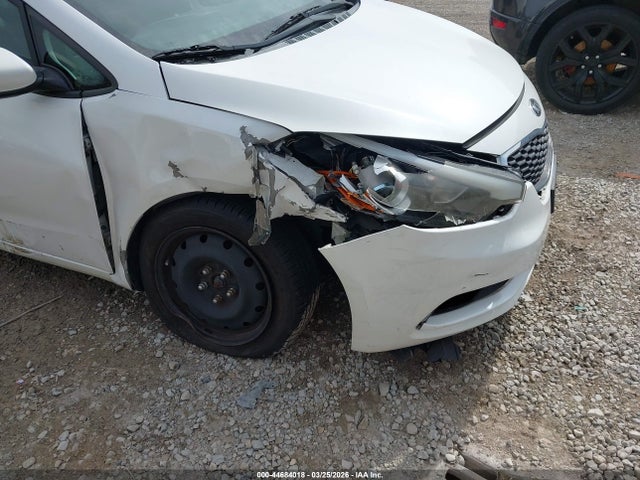 44684018 :رقم المزاد ، KNAFK5A88G5591176 vin ، 2016 Kia Forte Lx مزاد بيع