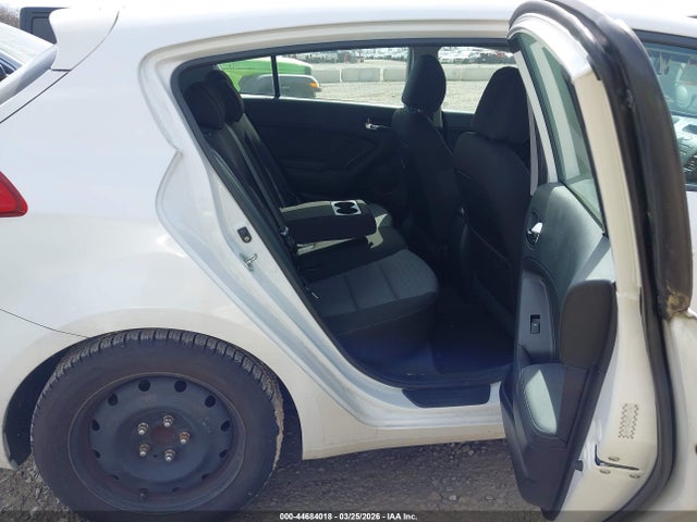 44684018 :رقم المزاد ، KNAFK5A88G5591176 vin ، 2016 Kia Forte Lx مزاد بيع