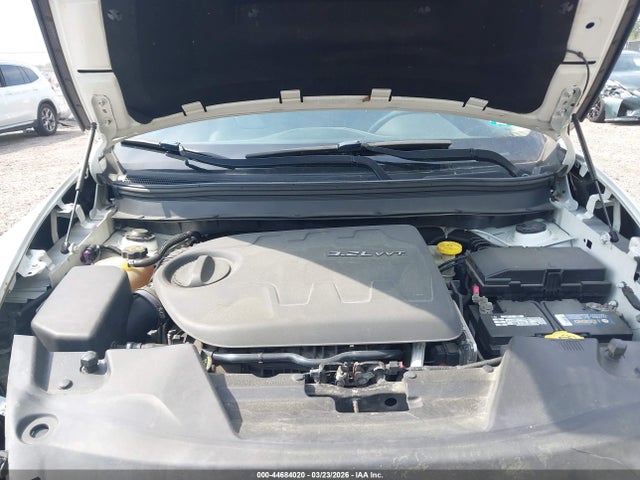 44684020 :رقم المزاد ، 1C4PJMDS9EW203911 vin ، 2014 Jeep Cherokee Limited مزاد بيع