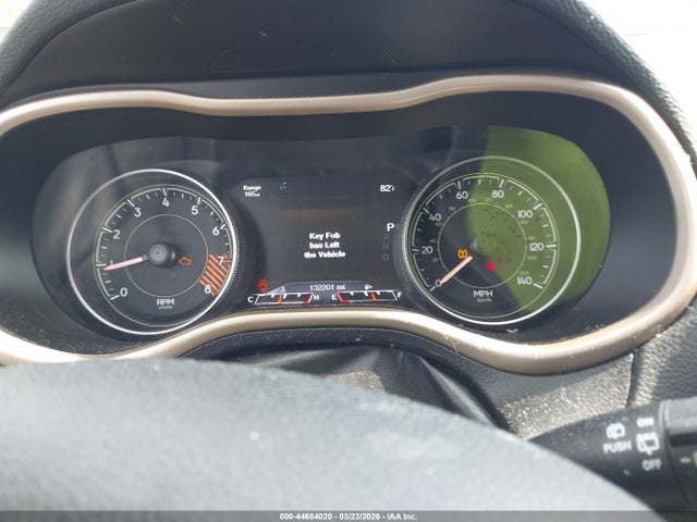 44684020 :رقم المزاد ، 1C4PJMDS9EW203911 vin ، 2014 Jeep Cherokee Limited مزاد بيع