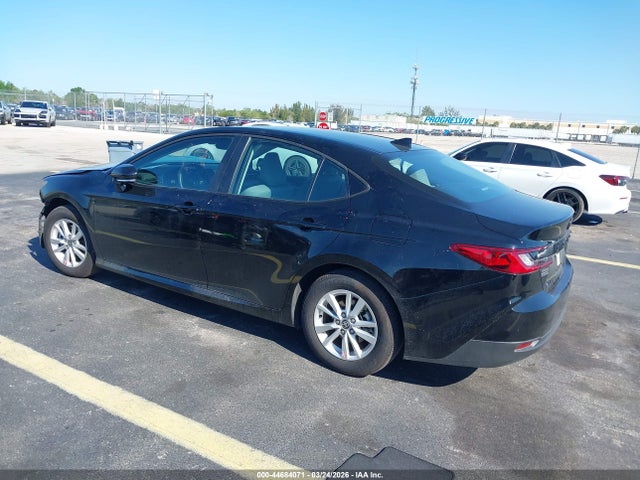 Продажа на аукционе авто 2025 Toyota Camry Le, vin: 4T1DAACK1SU176984, номер лота: 44684071