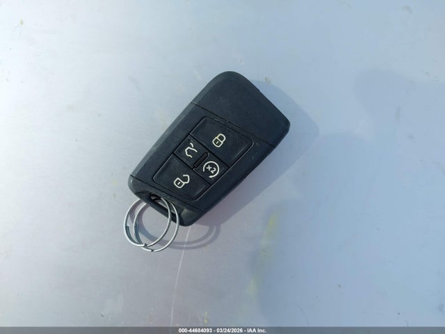 2024 Volkswagen Taos 1.5t Se მანქანა იყიდება აუქციონზე, vin: 3VVSX7B25RM069872, აუქციონის ნომერი: 44684093