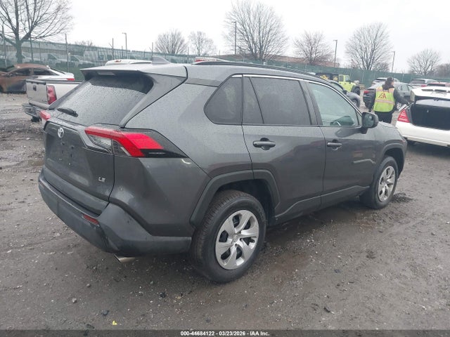 Toyota RAV4 LE 2019 2T3H1RFV4KC006682 Image 4