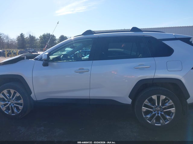 Toyota Rav4 Xle Premium 2023 2T3A1RFV4PW391409 Image 15
