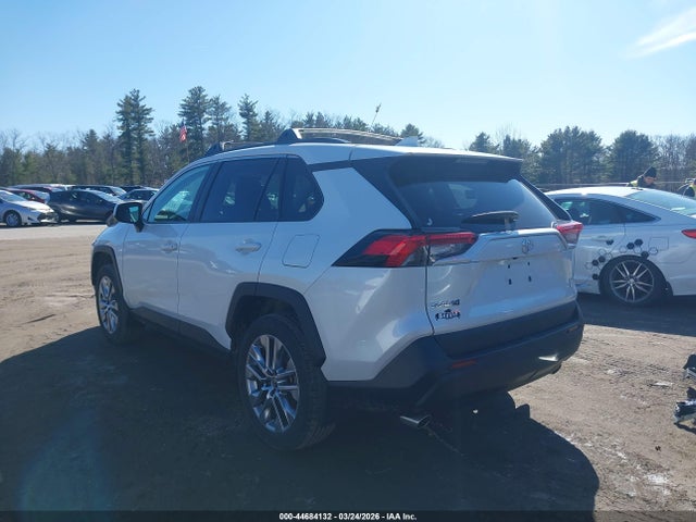 Toyota Rav4 Xle Premium 2023 2T3A1RFV4PW391409 Image 3