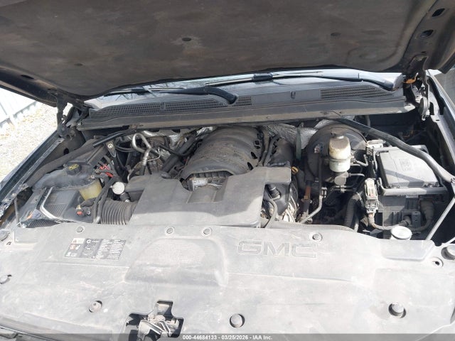 2015 GMC YUKON XL 1500 1GKS2HKC3FR626904 Photo 9