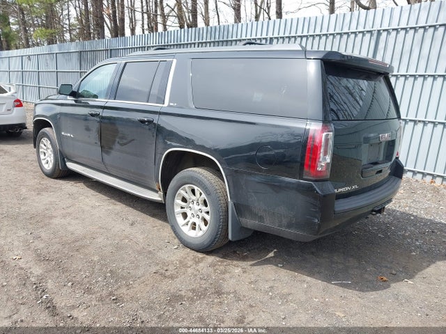 2015 GMC YUKON XL 1500 1GKS2HKC3FR626904 Photo 2