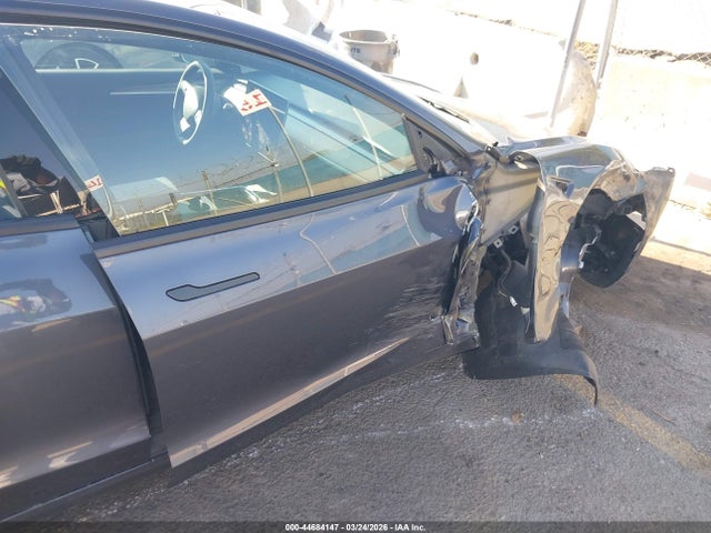 2023 Tesla Model 3 Rear-wheel Drive მანქანა იყიდება აუქციონზე, vin: 5YJ3E1EA4PF464457, აუქციონის ნომერი: 44684147