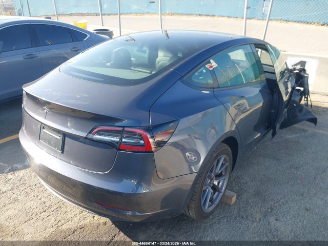 2023 TESLA MODEL 3 5YJ3E1EA4PF464457 Photo 3