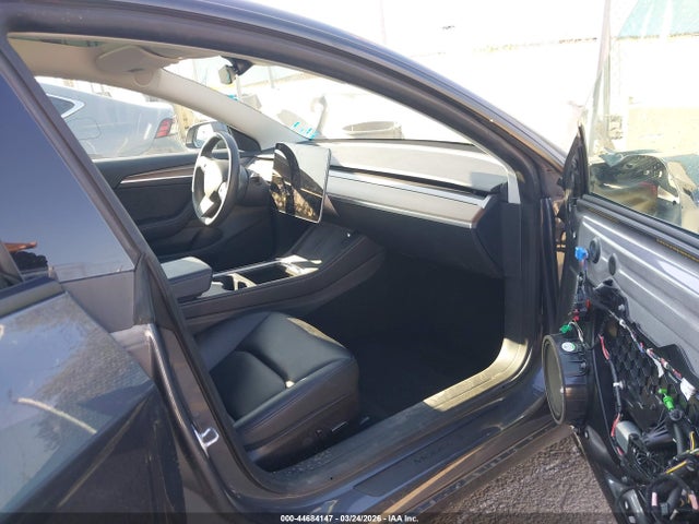 2023 TESLA MODEL 3 5YJ3E1EA4PF464457 Photo 4