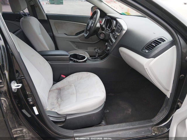 Продажа на аукционе авто 2015 Kia Optima Lx, vin: KNAGM4A70F5657234, номер лота: 44684170