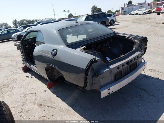 44684180 :رقم المزاد ، 2C3CDZC9XHH600679 vin ، 2017 Dodge Challenger Srt Hellcat مزاد بيع