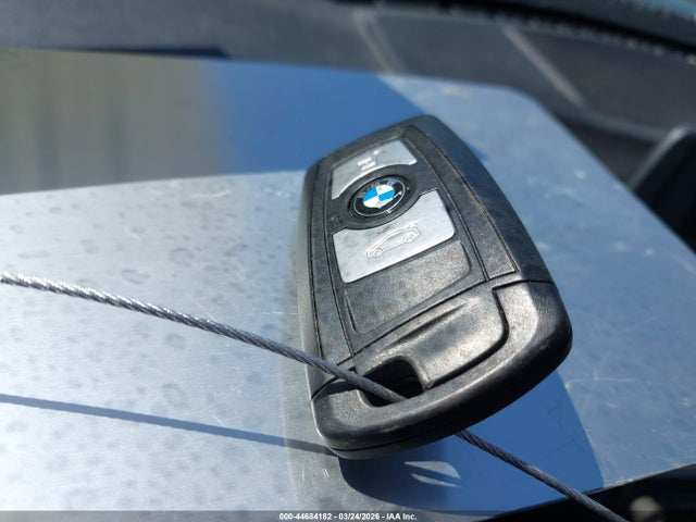 Продаж на аукціоні авто 2013 Bmw 328i Xdrive, vin: WBA3B5C56DF594492, номер лоту: 44684182