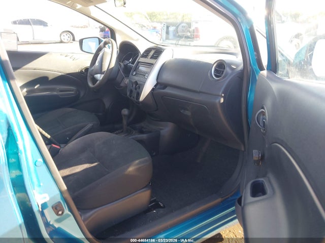Nissan Versa Note S Plus 2015 3N1CE2CP6FL435302 Image 5