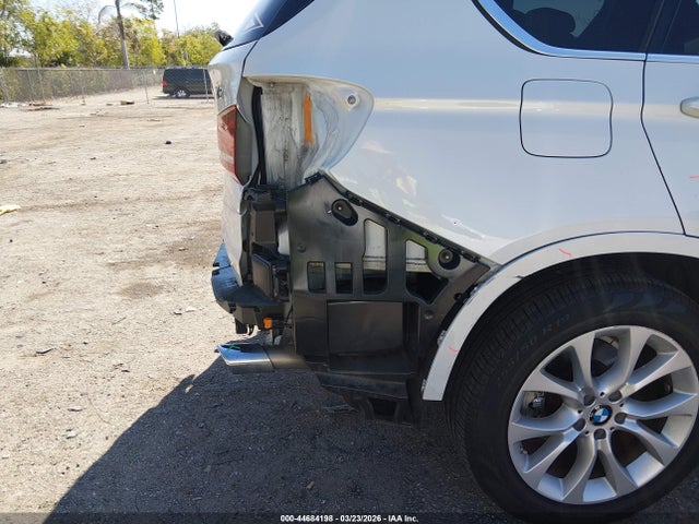 Продажа на аукционе авто 2015 Bmw X5 Sdrive35i, vin: 5UXKR2C59F0H40688, номер лота: 44684198